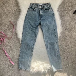 Zara acid wash straight leg high waist Jean size 2